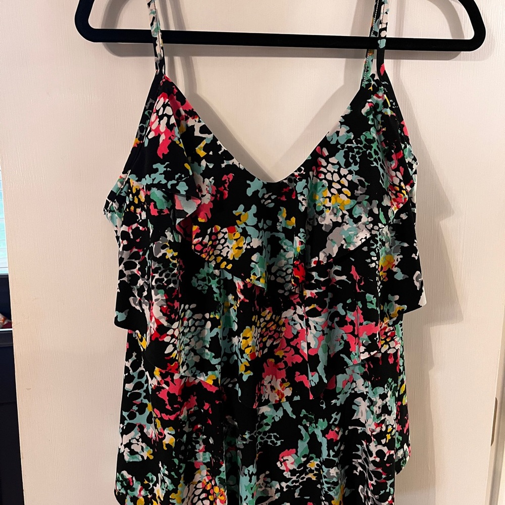 ⭐️2/$15 Aqua Green Black and Pink Ruffled Swim Top